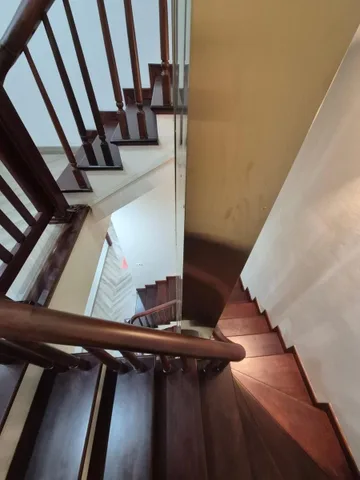 Bán nhà Hồng Tiến 47m² full thổ cư ngang 3.2/5m giá 18 tỷ tại Đường Hồng Tiến Phường Bồ Đề (MUA/BÁN BĐS nhắn tin Zalo 0862299066)
