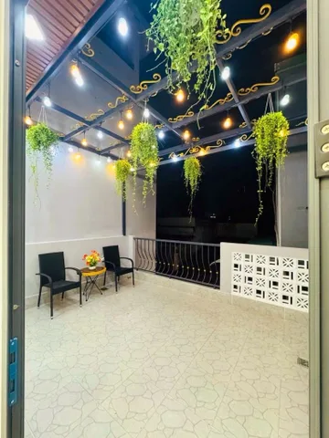 Nhà đẹp 5 tầng,ngay trung tâm Q6,gần chợ Lớn,bến xe Chợ Lớn,6tỉ8.gần mặt tiền đường.