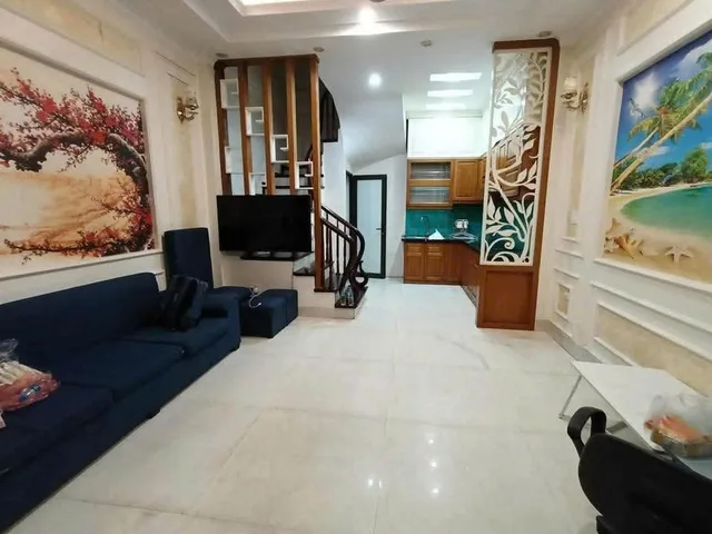 Cho Thuê Nhà Ngõ 193 Phú Diễn - Bắc Từ Liêm 40M² 5 Tầng 4 Ngủ - Full Nội Thất - Giá Thuê 13tr