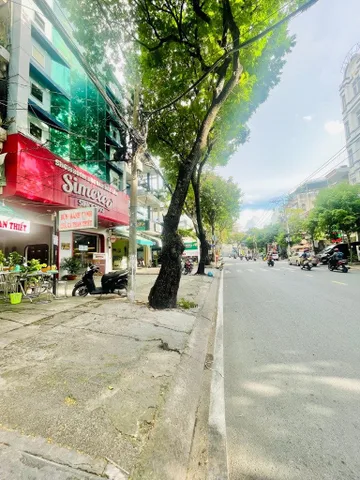 Bán nhà 5 Tầng MT Trương Công Định Tân Bình
