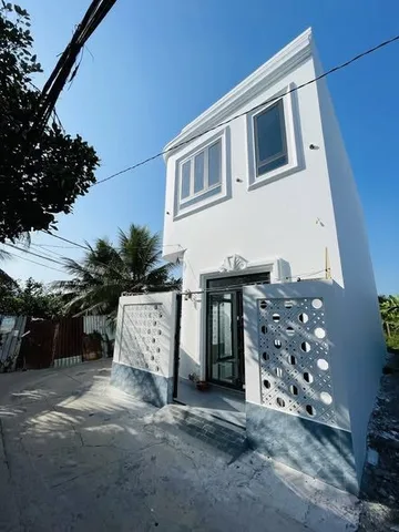 Nhà đẹp sang trọng góc 2 mặt tiền mới xây dựng đường oto gần chợ Gò Cát