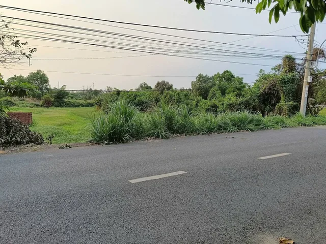 Bán đất mặt tiền đường Sông Lu xã Trung An Củ Chi TPHCM, DT: 42x56m.