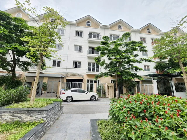 BÁN 2 CĂN BIỆT THỰ LIỀN NHAU EUROWINDOW RIVER PARK ĐÔNG ANH
