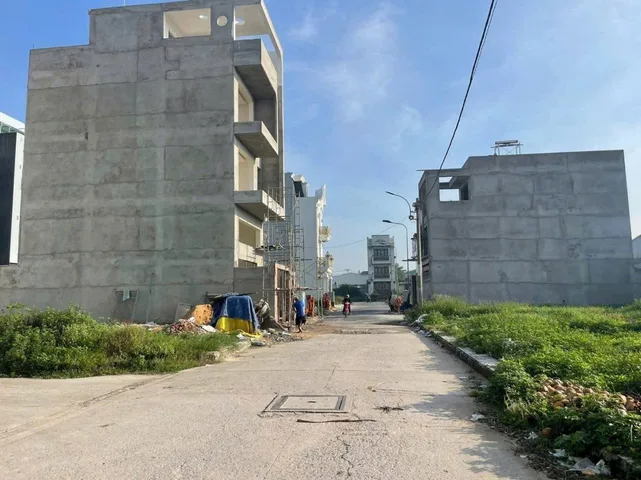 Bán đất sát đường Vĩnh Lộc xã Vĩnh Lộc B huyện Bình Chánh TPHCM, DT: 9,36x20m.
