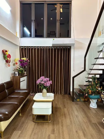 khu 7  Thị trấn Trạm Trôi - Hoài Đức - Hà Nội 
làn 2 đường QL32
👍Diện tích 58m2 ; 2 tầng, giá chào 3,5 tỷ