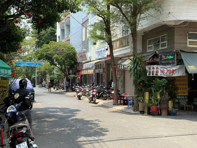 Mặt Tiền Đường Ca Văn Thỉnh, Nhà 6 Tầng, 70m² có sẵn 53m² thổ cư ngang 4m giá 18.5 tỷ tại Phường Bảy Hiền