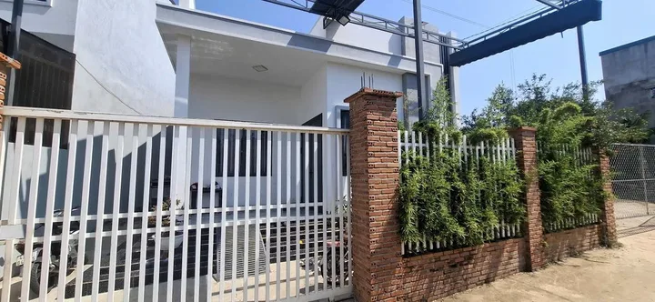 Bán nhà 366.4m² có sẵn 42m² thổ cư ngang 20.9m giá 5.5 tỷ tại Phường Ea Kao