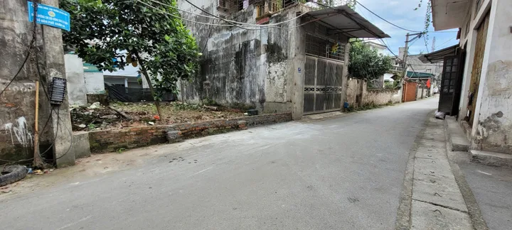 95.6m ful thổ cư - mặt tiền hơn 7m - ngay mặt chợ Xuân Mai - giá Đầu tư