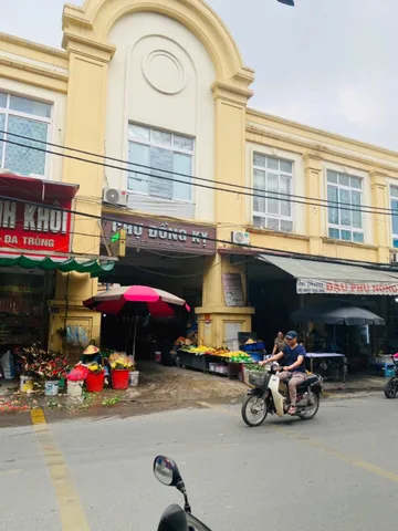 Bán nhà đẹp 81m² full thổ cư ngang 6.82m giá 3.85 tỷ tại Phường Đồng Nguyên