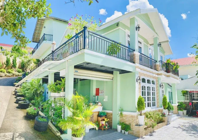 BÁN BIỆT THỰ SÂN VƯỜN P7 ĐÀ LẠT