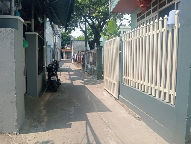 XÁC ĐỊNH BÁN ĐẤT TẶNG NHÀ CẤP 4 – GIÁ TỐT