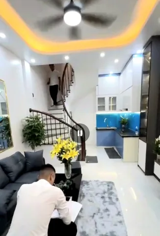 Cho Thuê Nhà Văn Chương - Đống Đa ( Có Videos) 35M²  3 Ngủ - Full Đồ - Nhà Mới Đẹp - Giá Thuê 15tr