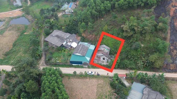 Bán nhà 419m² có sẵn 50m² thổ cư ngang 15m giá 690 triệu tại Xã Đan Thượng
