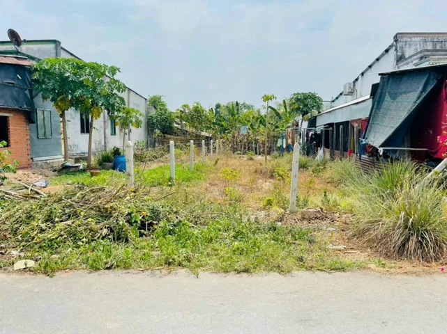 Bán gấp lô đất 155m2 Hương lộ 2, Tân Phú Trung, Củ Chi, giá 1,1 tỷ ,sổ hồng riêng, LH: 0867817076