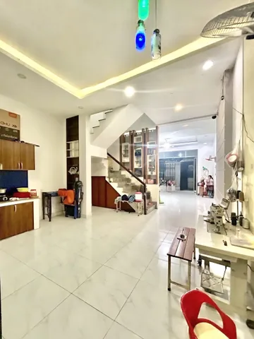 BÁN NHÀ ĐẸP NGAY HƯƠN.G LỘ 3 - AEO.N MAILL TPHU - HẺM XE HƠI - ( 5X16M )