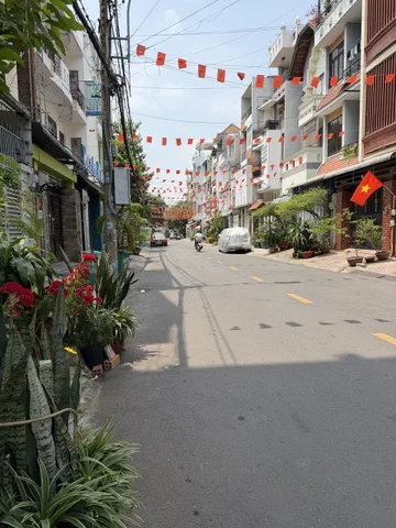 Bán nhà Đường số 11 Linh Trung (cũ), nhà mới đẹp lung linh