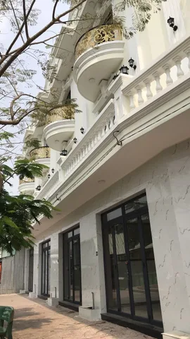 CHỈ 2,3 TỶ - NHÀ MẶT PHỐ 5M*24M - 3 TẦNG CẦN ĐƯỚC LONG AN - NHÀ TRỐNG GIAO NGAY