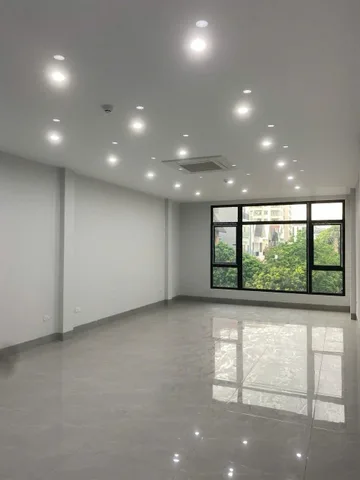 Cho thuê nhà PL, THANG MÁY, Ô TÔ Nguyễn Cơ Thạch,Nam Từ Liêm 65M X 6T giá 60TR