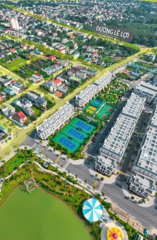 Bán Shophouse 75m² full thổ cư ngang 5m giá 5,7tỷ tại Đường Đại Cồ Việt phía sau là view công viên thể thao