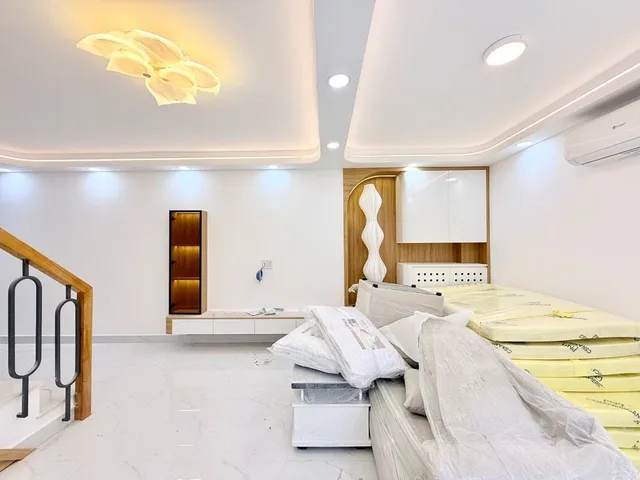 Bán nhà Lê Văn duyệt. Ba tần số riêng full nội thất