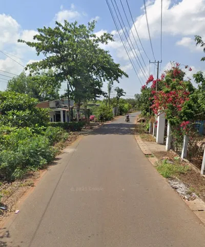 Đất mt đường chùa cầu 6
200m thổ cư 
Diện tích đất 342m 
Ngang 6.2