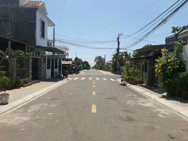 Bán lô đất khu Tái định cư phân lô Hàm Tiến, Phan Thiết. LH: 0974090487