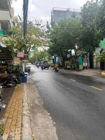 Bán nhà mặt tiền đường số 79 p tân quy . dt 8x20m SH 147m2 , vị trí vàng KDBB...