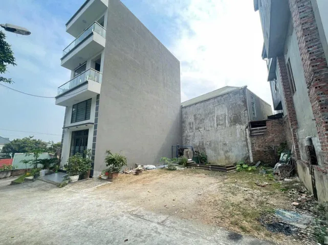 Bán đất 63.6m² full thổ cư ngang 6m giá 3.25 tỷ tại Phường Nông Trang