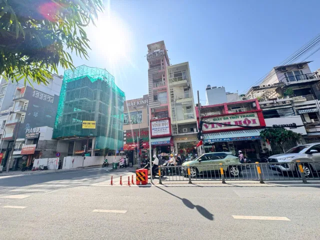 HIẾM NGANG LỚN 8M*16M- BÁN NHÀ 2 TẦNG MẶT TIỀN KINH DOANH Đ.KHÁNH HỘI, QUẬN 4- QHXD 7 TẦNG CÓ HẦM- 0938676685 GIANG GIANG