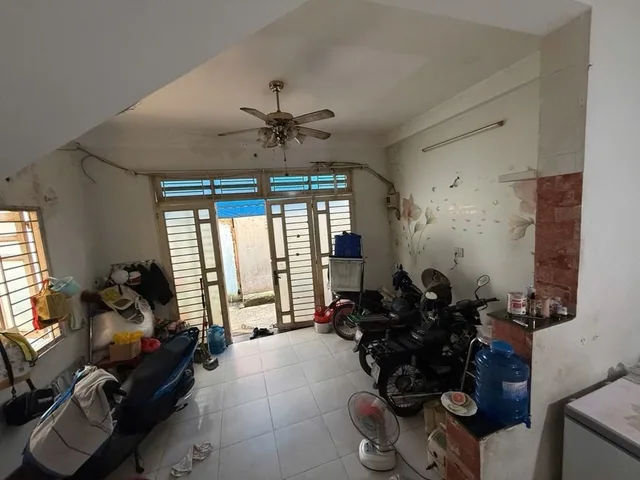 NHÀ 2 TẦNG - DIỆN TÍCH ĐẤT 40M2, ĐẤT HIỆN HỮU, KHÔNG QUY HOẠCH NGAY TRẦN XUÂN SOẠN, QUẬN 7 - S1