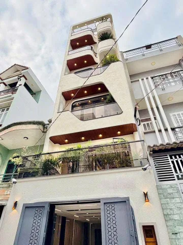 Nhà mới cần bán Đ. 3/2, Quận 10. Diện tích 75m2. Giá 4 tỷ 450. Hợp đồng thuê 26tr/ tháng. Hẻm xe hơi 8m. Sổ Hồng Riêng chính chủ.