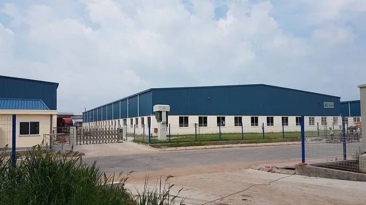 Cho thuê kho Xưởng 2600m2 ngay KCN Tam Phước Biên Hoà - pháp lý chuẩn, có trạm điện xiêu lớn 5000KVA. Giá chỉ 200tr/tháng.