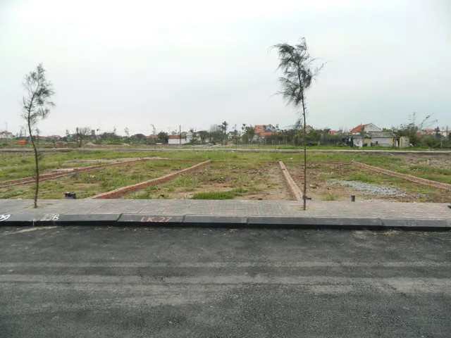 Bán đất thổ cư Mặt biển, sổ đỏ chính chủ, full thổ cư