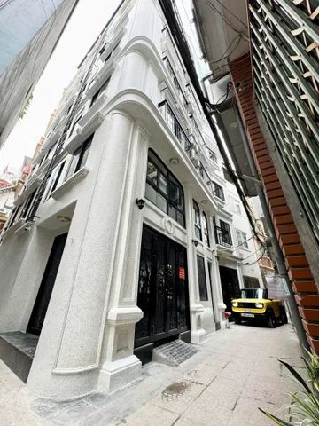 🌹CCMN Định Công Thượng TX – Lô góc 2 mặt tiền

👉75m² – 7 tầng – 21 phòng khép kín

Doanh thu ~1,3 tỷ/năm