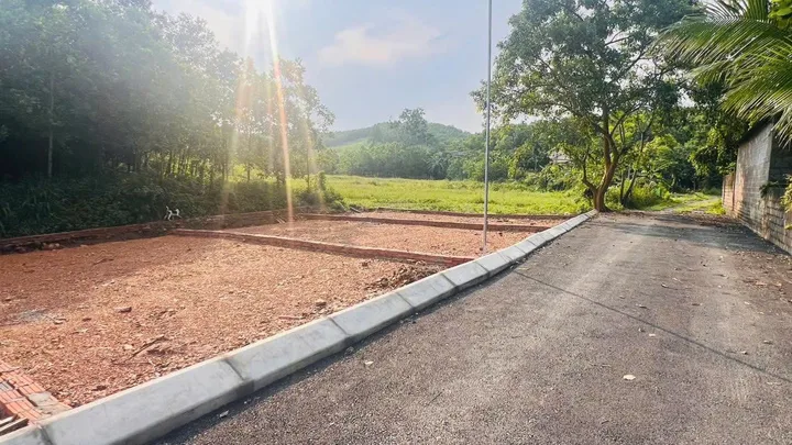 CHỈ HƠN 200 TRIỆU AC ĐÃ CÓ THỂ ĐỨNG TÊN TRÊN SỔ CỦA CHÍNH  MÌNH