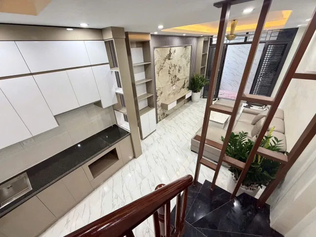 Cho Thuê Nhà Tổ 5 Yên Nghĩa - Hà Đông 35M² 5 Tầng 3 Ngủ - Full Đồ - Gần Đại Học Phenica - Giá Thuê 10tr