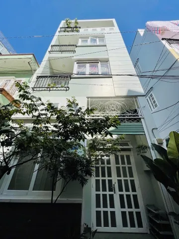 NHÀ ĐẸP - NGANG KHỦNG - TRUNG TÂM LÊ VĂN SỸ - PHÚ NHUẬN, QUẬN 3
