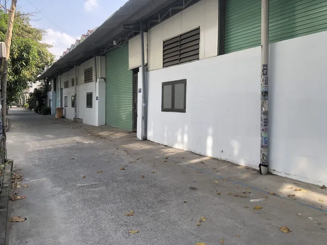 Cho thuê nhà kho 800m2 gần cao đẳng Điện lực Quận 12