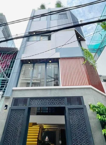 Căn nhà bán vội. Điện Biên Phủ,p7 ,Bình Thạnh. Giá 3 tỷ 550. Giá thuê 28tr/tháng. Diện tích nhà 85m2. Hẻm 8m. Sổ hồng riêng chính chủ.
