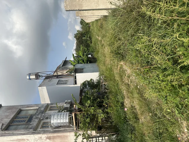 Giá đình cần bán thật-giá hợp lý lô đất 2300m2-có 800m thổ cư- cách Hoàng Phan Thái 100m.