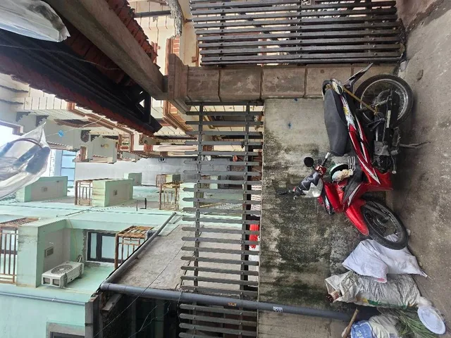 Bán đất đại đồng 51M ngõ thông gần phố hoàng mai