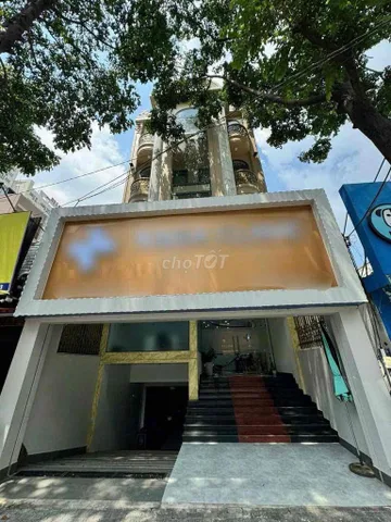 Mặt bằng 30/4 gần Becamex Tower. 7x20m. 1 hầm 1 trệt 3 Lầu , có pccc