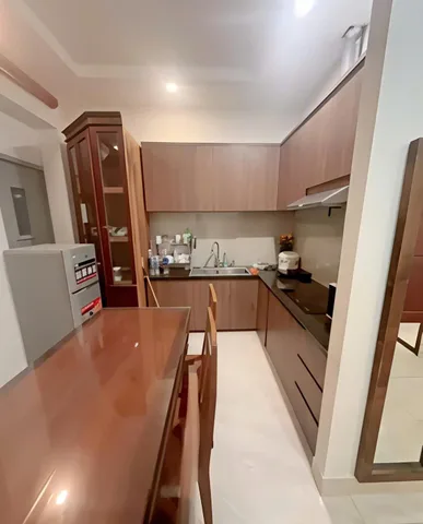 Cho thuê căn hộ 1 ngủ nội thất hiện đại tầng 1, gần khu đô thị Lê Hồng Phong, Hà Quang 1