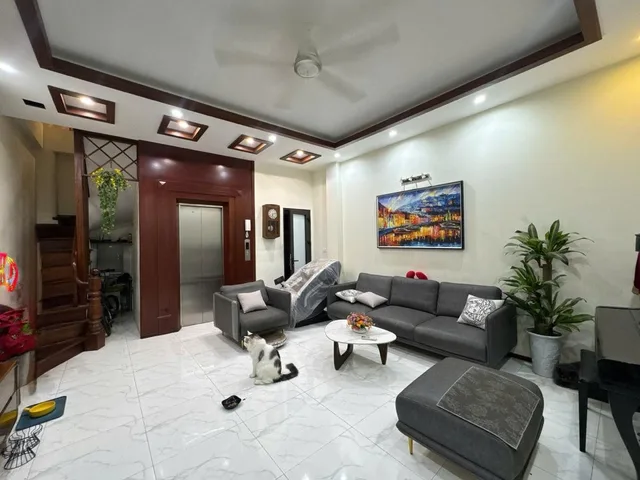 BÁN NHÀ TÂY SƠN, ĐỐNG ĐA 46M² X 6 TẦNG, THANG MÁY, 10M RA OTO TRÁNH