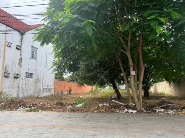 Bán 1800m2 đất mặt tiền đường Phạm Ngọc Thạch, Thủ Dầu Một