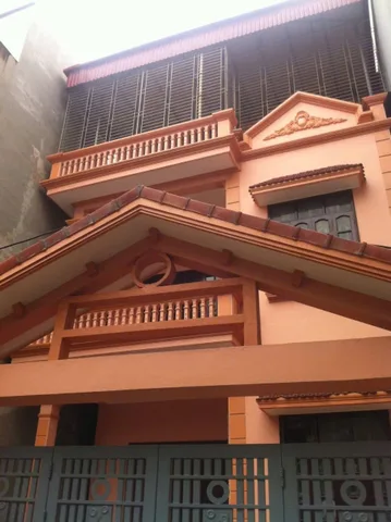 Cho Thuê Nhà An Dương Vương - Tây Hồ 110M² 4 Ngủ - Nội Thất CB - Ô Tô Đỗ Cửa - Giá Thuê 12tr