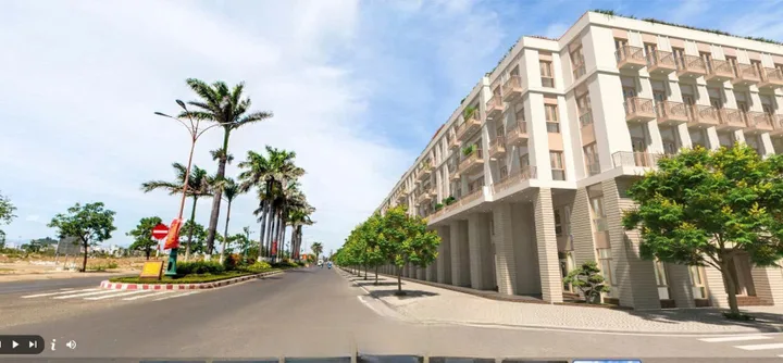 BÁN NHANH CĂN SHOPHOUSE MẶT TIỀN ĐƯỜNG TRẦN PHÚ, ĐỐI DIỆN HỒ ĐIỀU HÒA HỒ SƠN , CÁCH BIỂN 1KM, CÁCH SÂN BAY CHỈ 15 PHÚT DI CHUYỂN