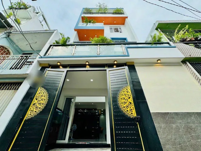 Siêu phẩm có 102. Nhà Đồng Khởi, P. Tân Định, Q1, DT 85m², hẻm 8m xe hơi. Giá 4.5 tỷ (TL), đang thuê 20tr/th (còn 3 tháng). Sổ Hồng Riêng chính chủ.