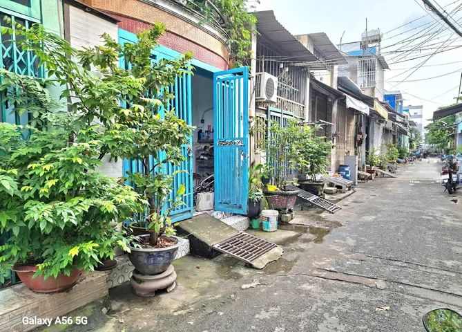 Hơn 3ty xíu_căn duy nhất tại Lê Đình Cẩn_Dt (4×15m)