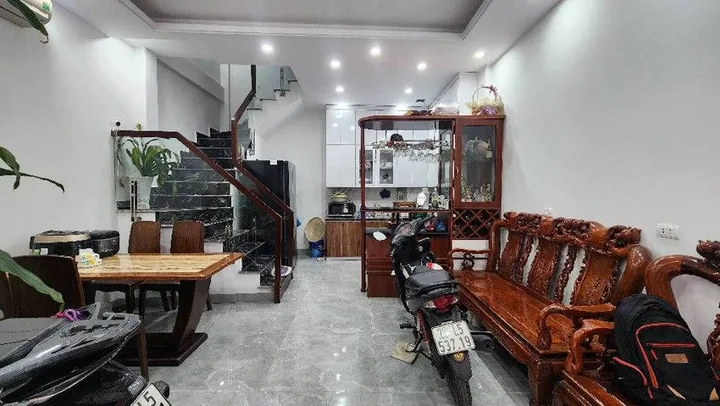 Bán nhà Hồ Tùng Mậu mới đẹp, 5 tầng, mt 5m - Chỉ 10 tỷ